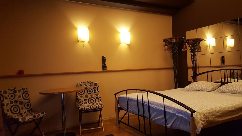 Hospitality Centrum- River บูคาเรสต์ ภายนอก รูปภาพ
